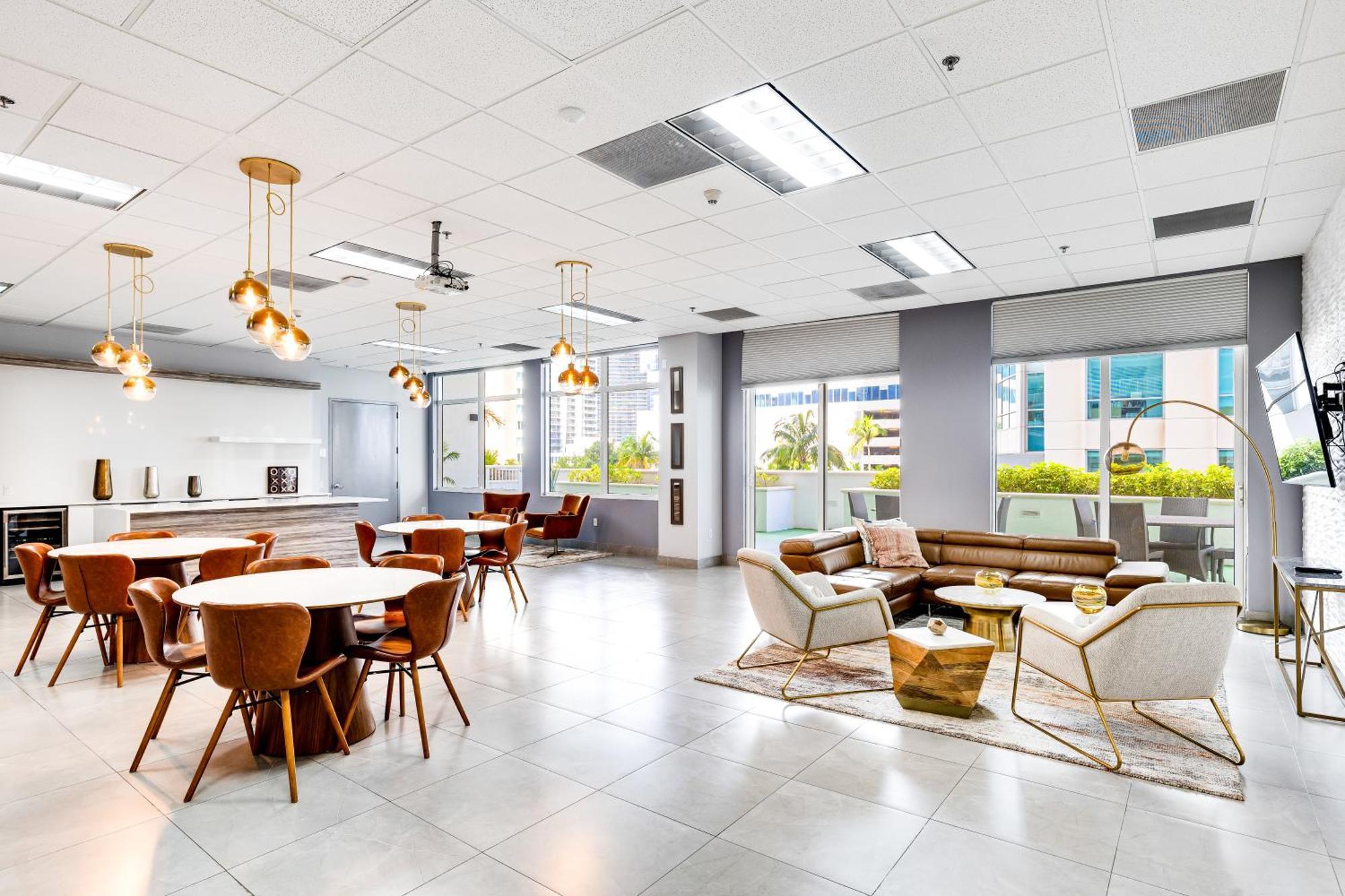 Upscale Brickell 3 Bedroom With Water Views And Free Parking Miami Esterno foto