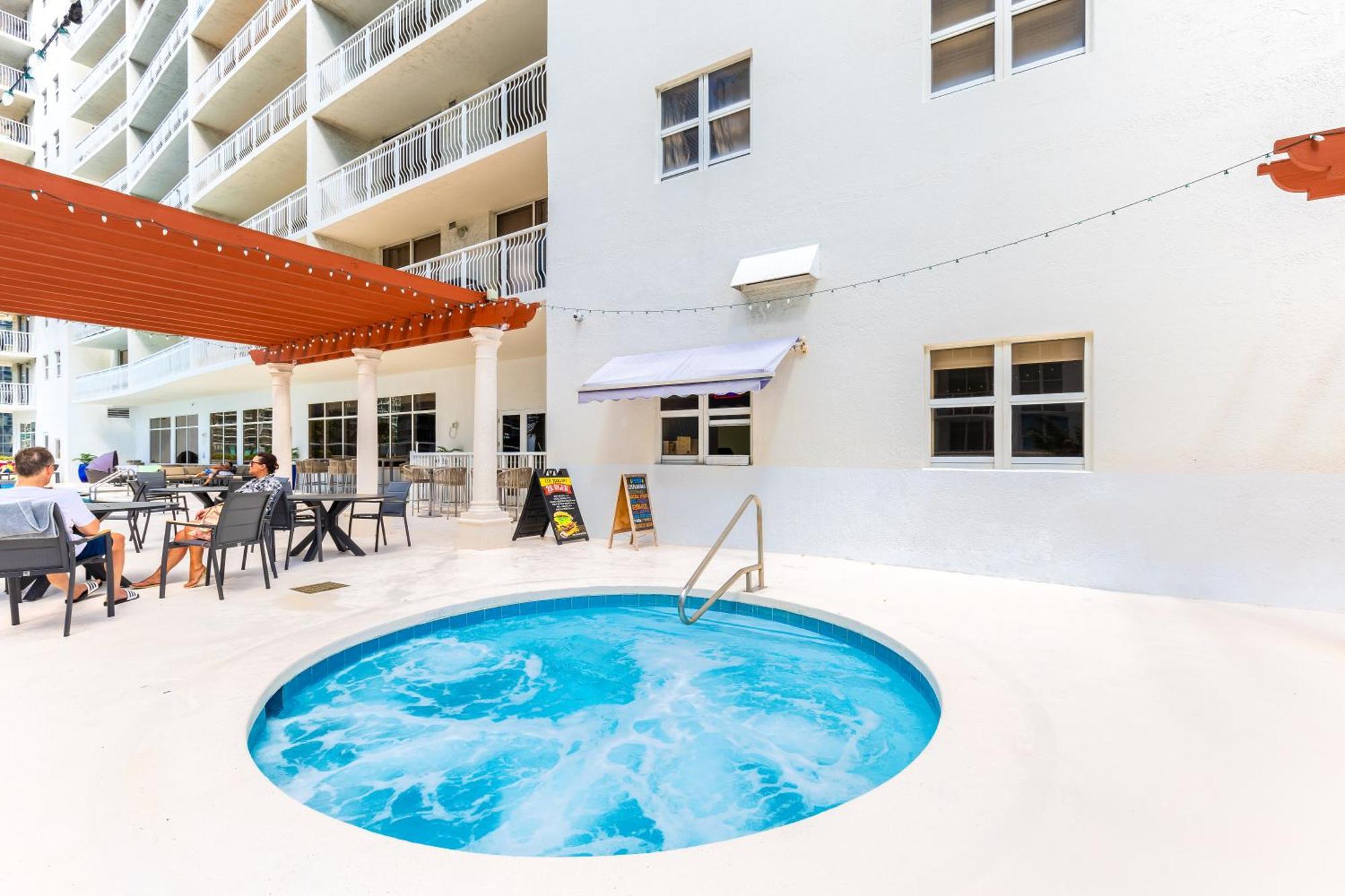 Upscale Brickell 3 Bedroom With Water Views And Free Parking Miami Esterno foto