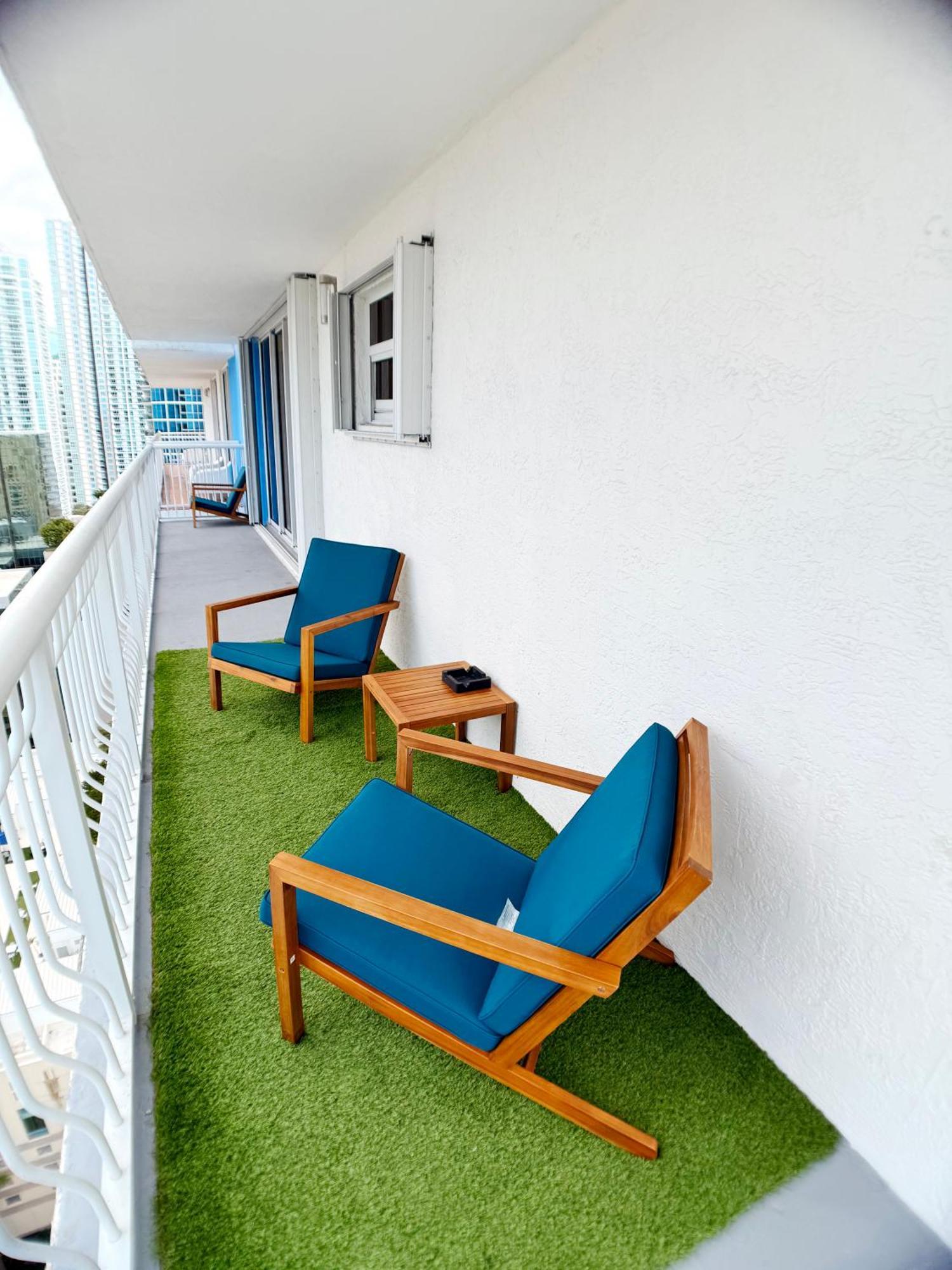 Upscale Brickell 3 Bedroom With Water Views And Free Parking Miami Esterno foto