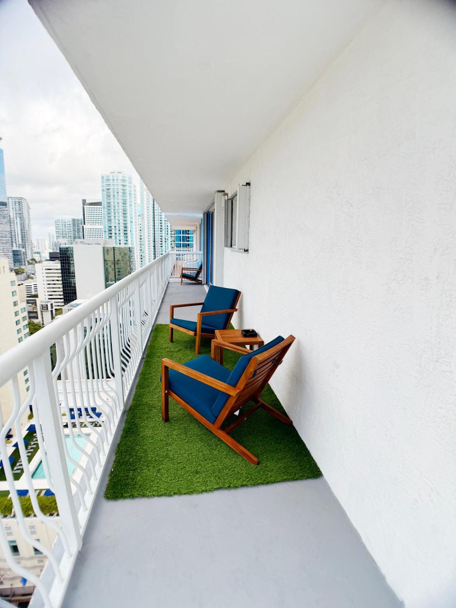 Upscale Brickell 3 Bedroom With Water Views And Free Parking Miami Esterno foto